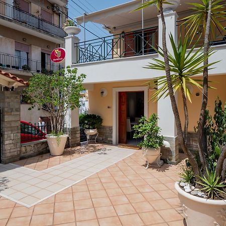 Monteduca Apartments Argostoli  Eksteriør bilde