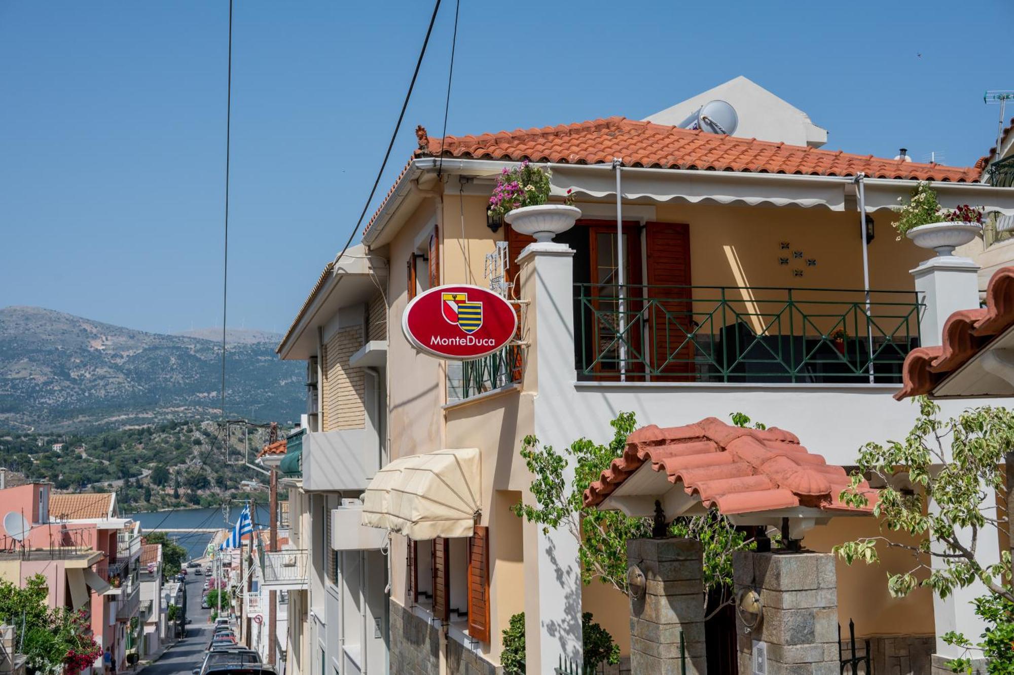 Monteduca Apartments Argostoli  Eksteriør bilde